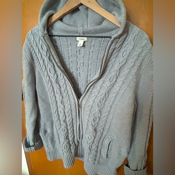 L.L. Bean Sweaters - LL Bean Womens L Sweater Full Zip Gray Cable Knit
